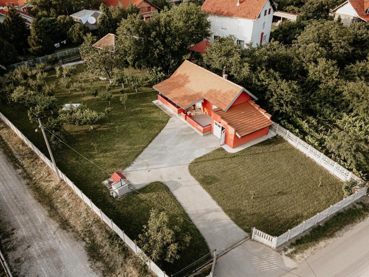 Vikendica Castanea Banja Zdrelo Villa Петровац на Млави Екстериор снимка